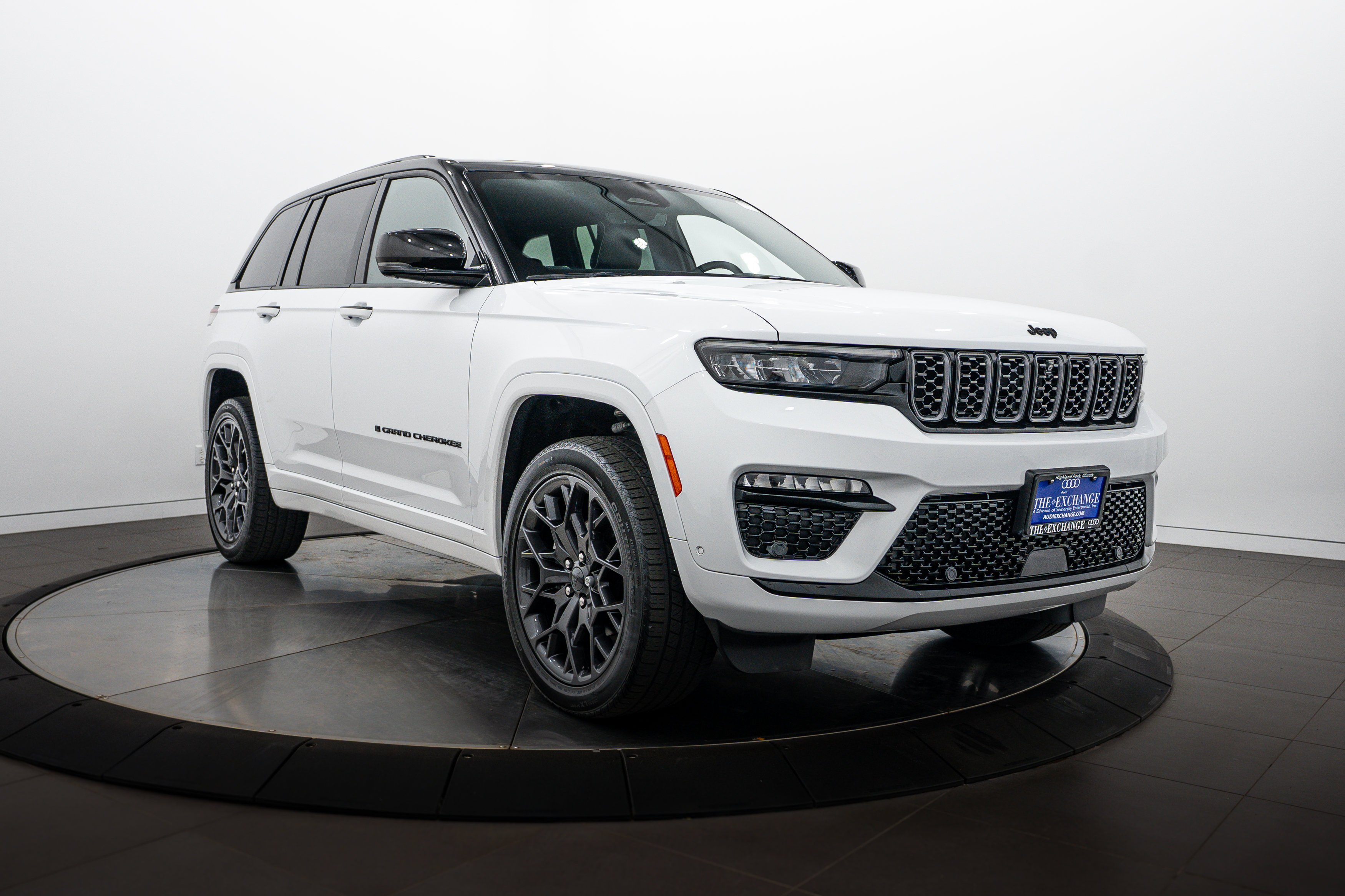 jeep grand cherokee 2025 1C4RJHEG5S8637656 image